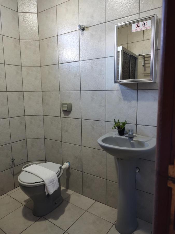 Milton Leite Aparthotel